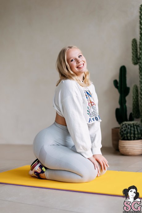 Lisa Barysheva_ art actress photos