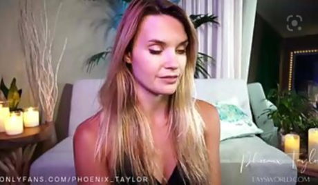 Phoenix Taylor naked actress pic