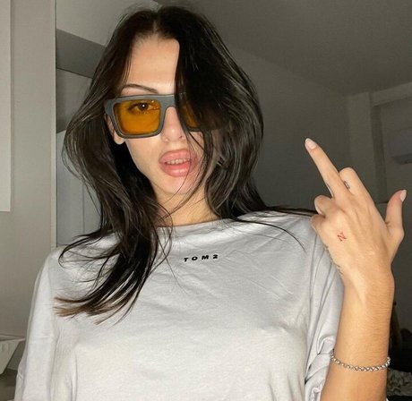 Sofia Filidou model beautiful img