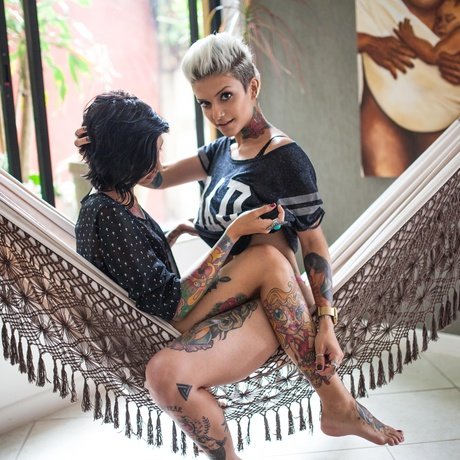 Ana Buhr Buldrini_ nice model archive