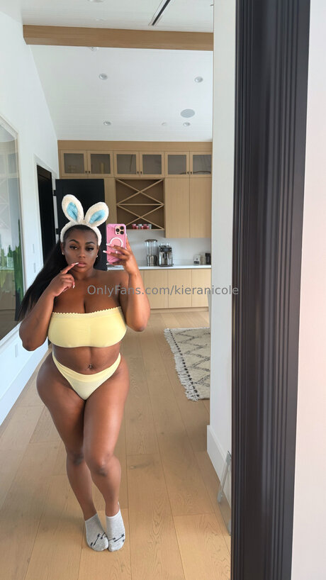 Kieranicole model free gallery