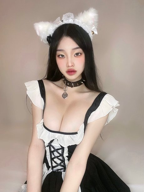 tiny onlyfans hd photo