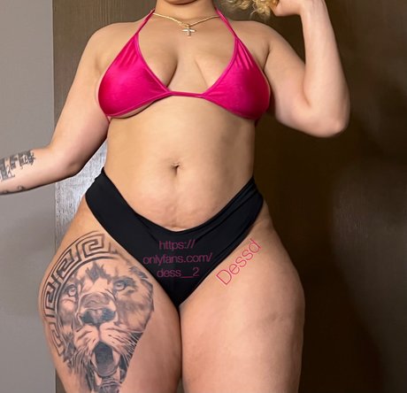 DessD model beautiful picture