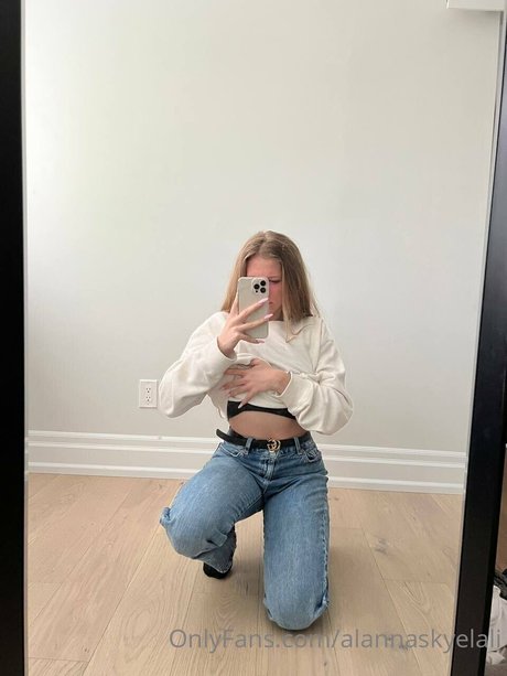 Alanna Laliberte pornstar sex galleries