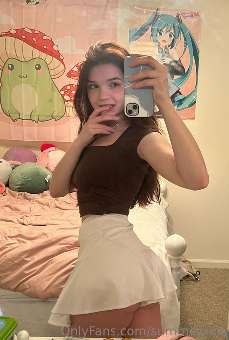 Summerxiris pornstar erotic gallery