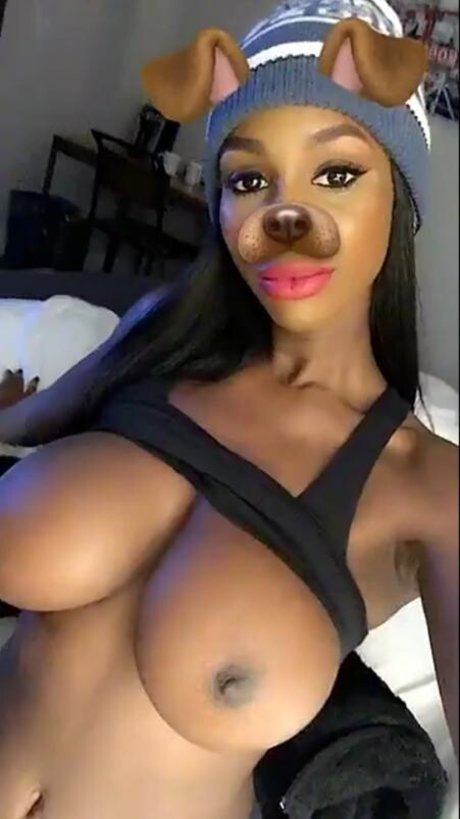 Lexi Hart_ model hot pictures