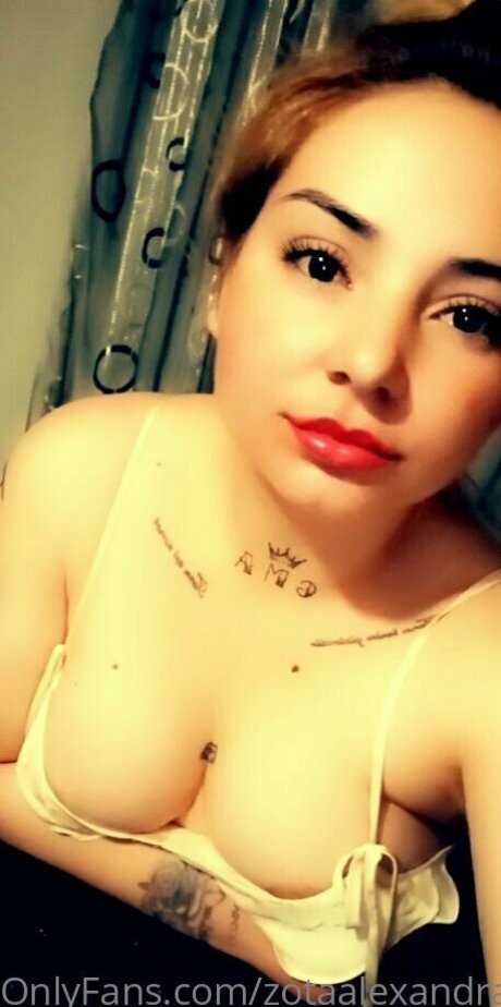 zotaalexandra pornstar pretty picture