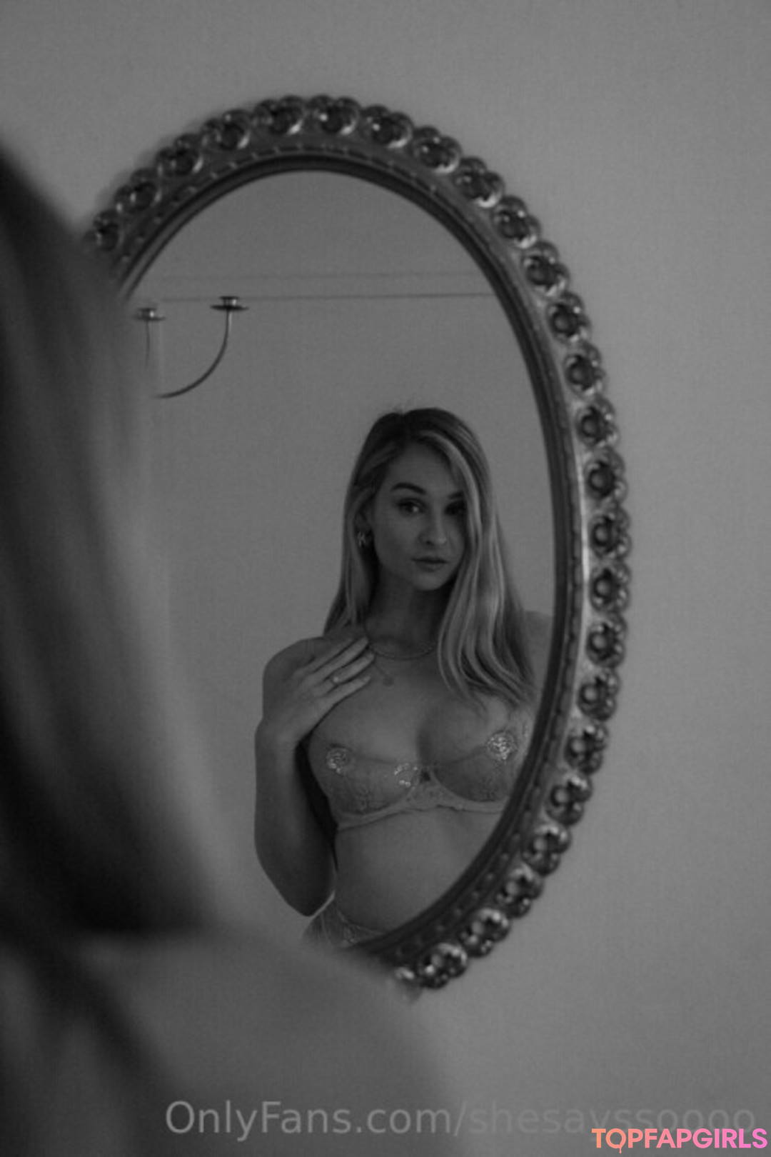 She Says Soooo pornstar photo