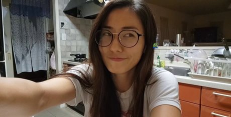 Zumi pornstar sex images