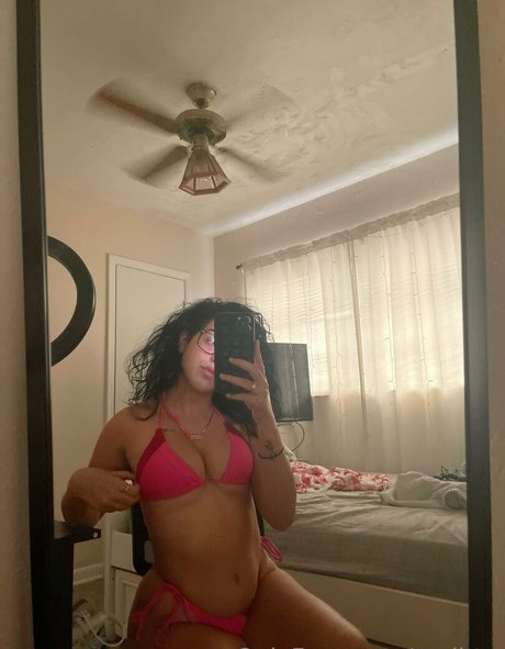 zuribtw nude actress galleries