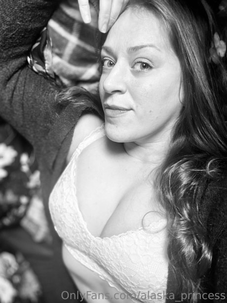 Alaska Princess model adult pictures
