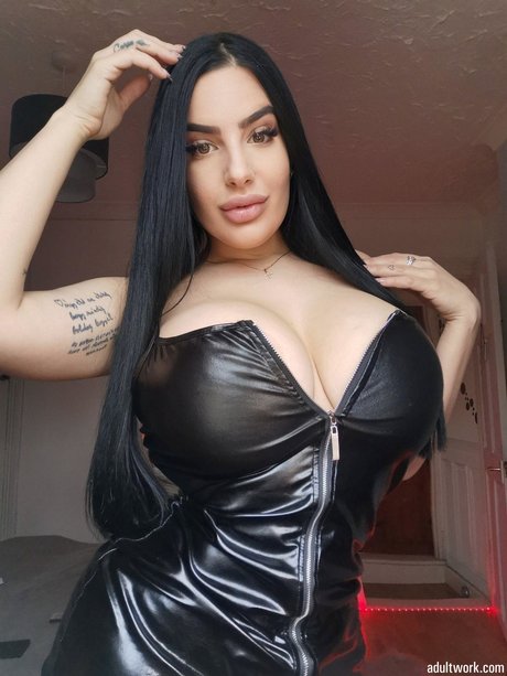 Alexa ddoficial naked star photos