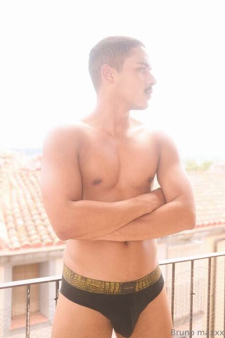 Nick Maxxx model adult photos