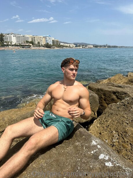 Kirbyproductions model nudes photo
