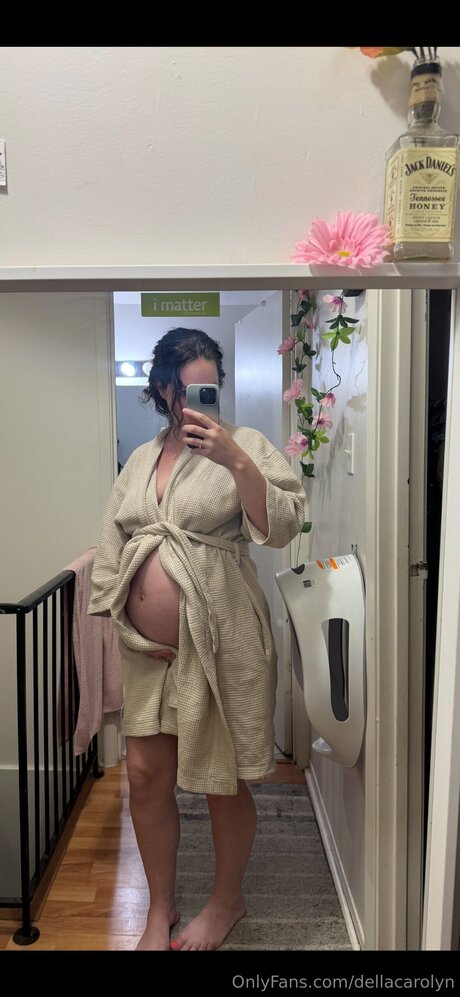 Dellacarolyn nudes pornstar galleries