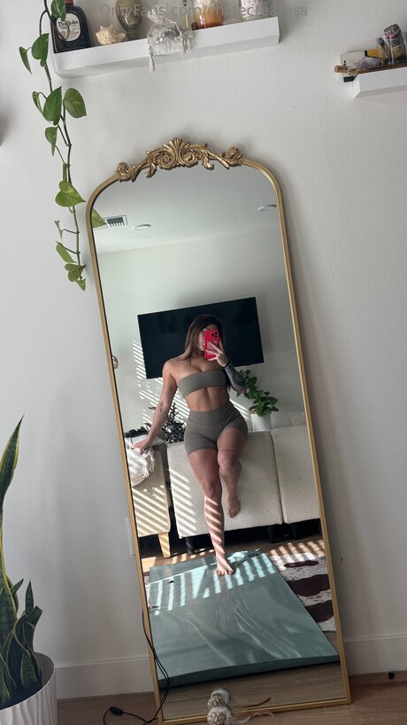 mature squirt onlyfans art nude picture