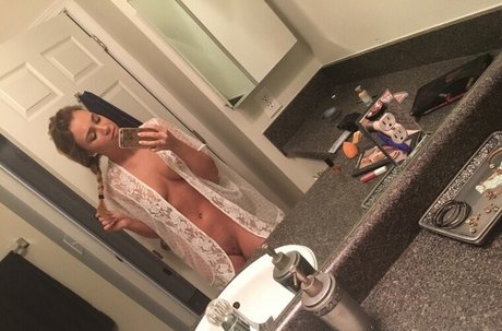 bisexual mmf onlyfans beautiful naked pic