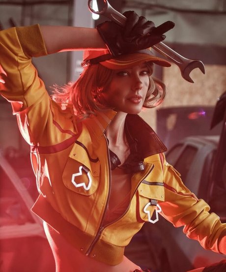 Nelly Laufeyson model erotic photo