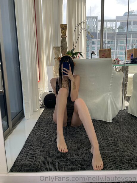 Nelly Laufeyson sex star img