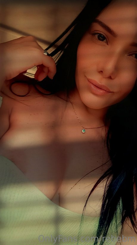 Rebeca Burgos star xxx gallery