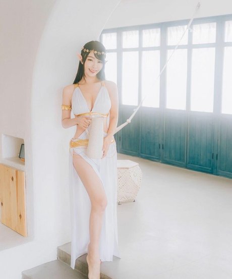 Zoe So pornstar hot images