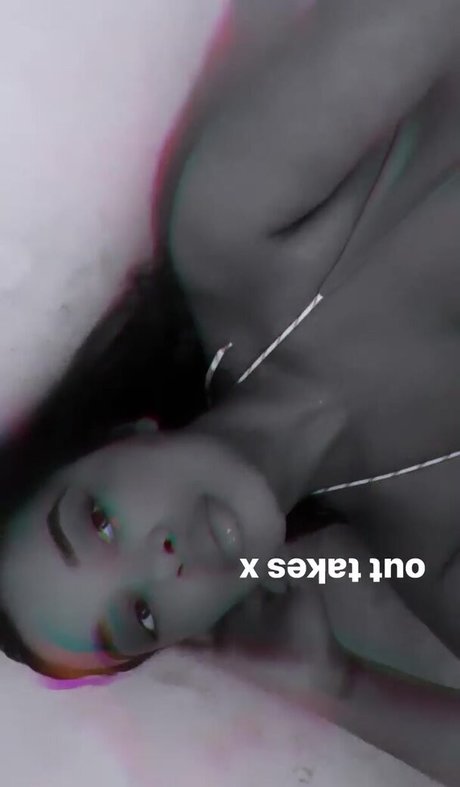 Zoe Leanne Cooper porn model gallery