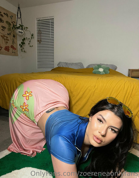 zoereneaonlyfans porn star pictures