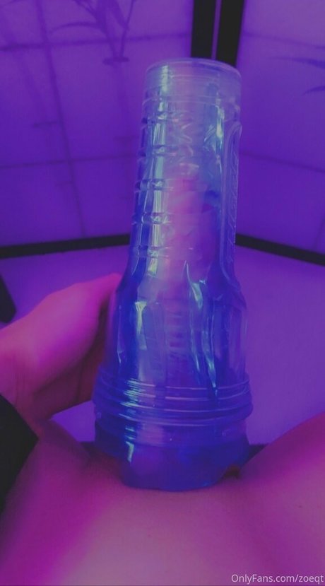 zoeqt star exclusive photo