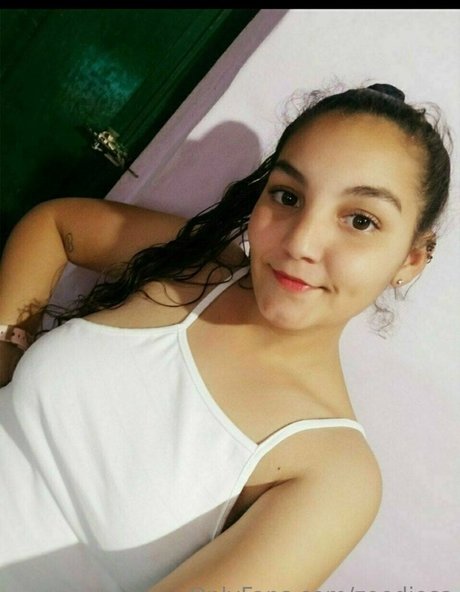 zoediosa adult model gallery