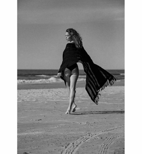 Zoe Camille best model archive