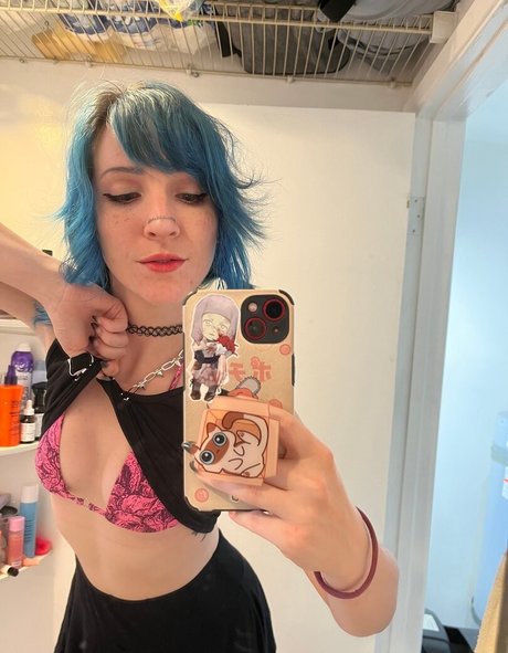 zerggiee pornstar erotic pic