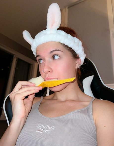 shulyyyyyy erotic model photos