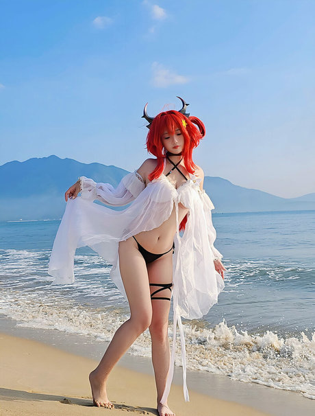 Messie Huang star images