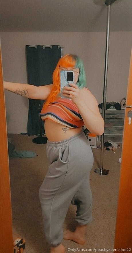 peachykeenstine22 star naked galleries