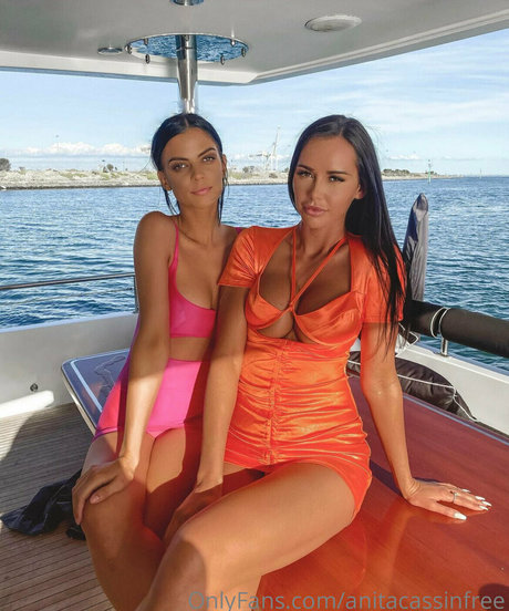 anitacassinfree star pretty photo