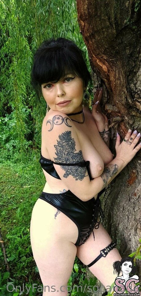 sgcanada perfect model img