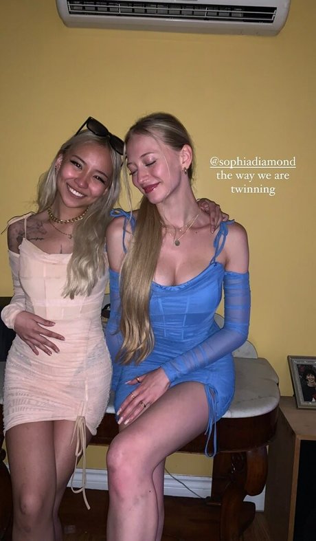 Sophia Diamond xxx pornstar galleries