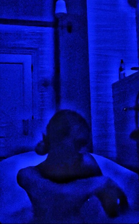 Sophia Diamond beautiful model photo