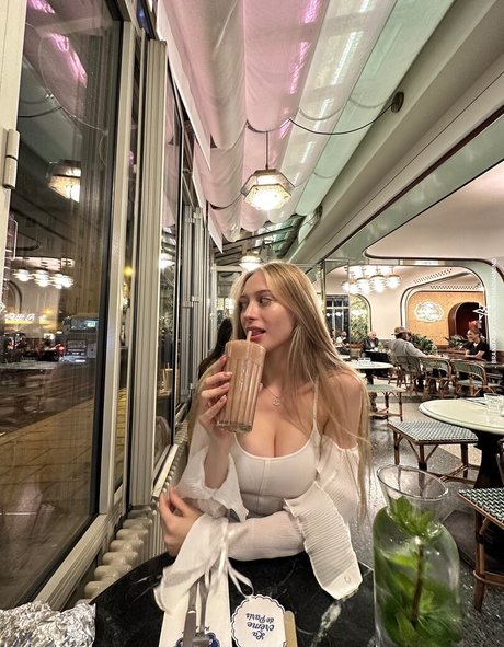 Sophia Diamond beautiful pornstar archive