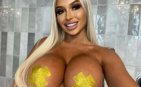Lea Keler pornstar nude pic