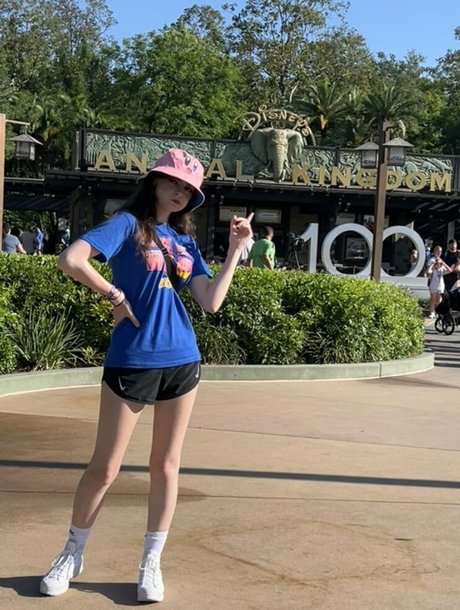 Aruuu sexy pornstar images