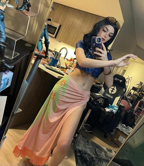 Aruuu high quality pornstar archive