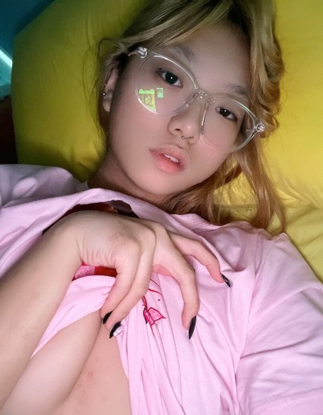 Kkaiyatoast porn model archive