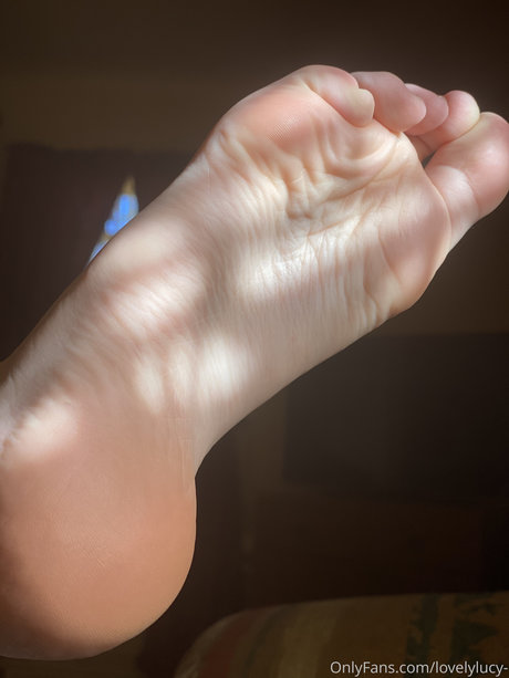 Lucy James Lovelylucy exclusive actress image