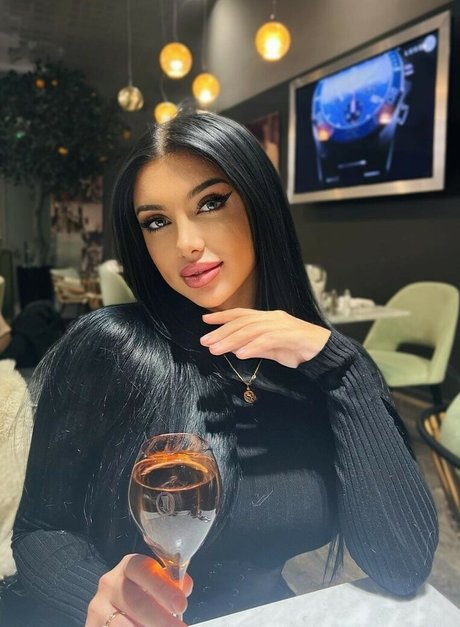 Julia Bayonetta pornstar xxx gallery