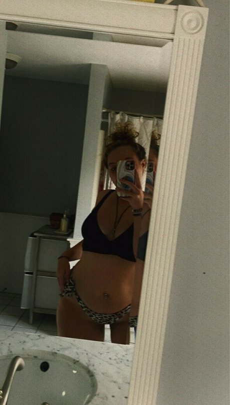 Hannahblanco1 star top images