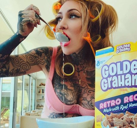 milf fake tits onlyfans free sexy pics