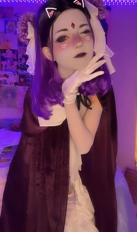 Stardustcos perfect model photo