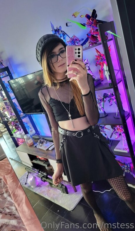 Mstess hd pornstar pic