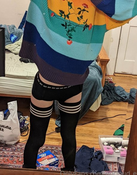 oncloud e pornstar sex pics